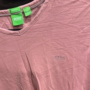 Hugo Boss Dusty Pink Tee large I9